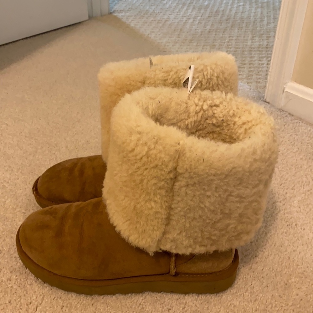 Size 9 women’s UGG boots